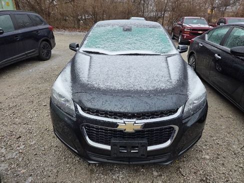 Used 2015 Chevrolet Malibu LT w/ Power Convenience Package image 2