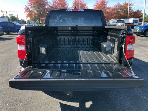New 2025 Ford Maverick XLT w/ XLT Luxury Package image 9