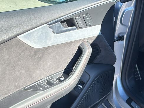 Used 2018 Audi S5 Prestige w/ S Sport Package image 13