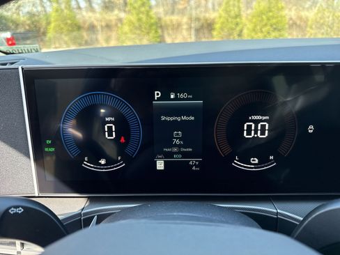 New 2026 Hyundai Santa Fe SE image 17