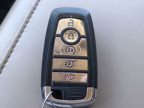 Used 2022 Lincoln Aviator Reserve w/ Equipment Group 201A image 31