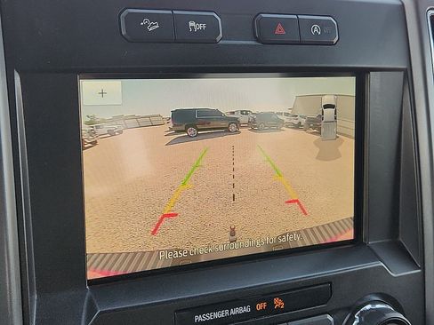 Used 2019 Ford F150 XLT w/ Equipment Group 302A Luxury AWD/4WD image 16