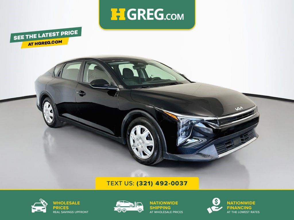 Used 2025 Kia K4 FWD image 1