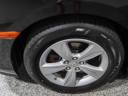 Used 2019 Honda Odyssey EX-L image 11