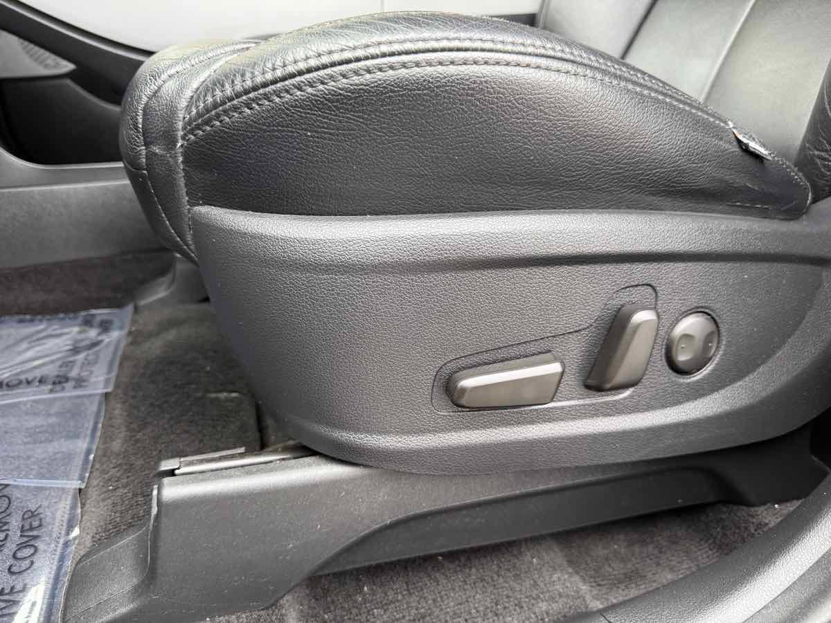 Used 2020 Hyundai Palisade SEL FWD image 39