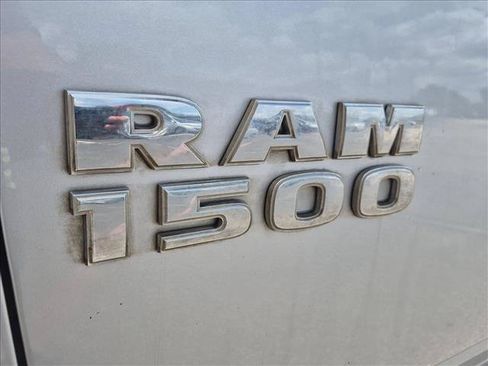 Used 2017 RAM 1500 Lone Star RWD image 13