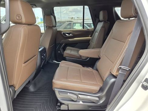 Certified 2023 Chevrolet Tahoe High Country RWD image 15