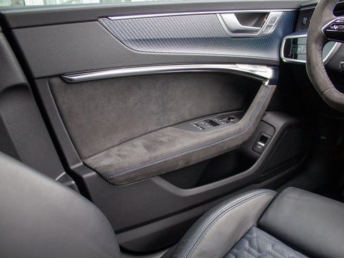 Used 2025 Audi RS 7 performance Sportback image 19