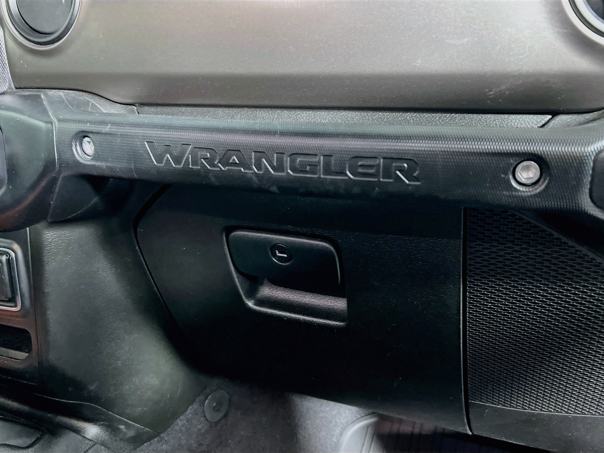 Used 2020 Jeep Wrangler Unlimited Sport S AWD/4WD image 31