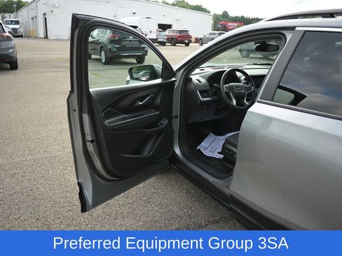 Used 2023 GMC Terrain SLE w/ Driver Convenience Package AWD/4WD image 22