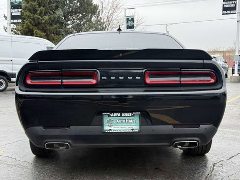 Used 2017 Dodge Challenger SXT Plus image 8