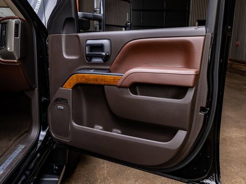 Used 2016 Chevrolet Silverado 3500 High Country w/ Duramax Plus Package AWD/4WD image 30