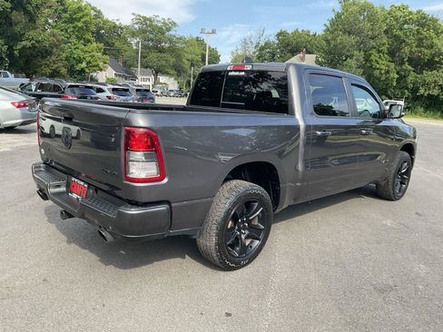 Used 2022 RAM 1500 Big Horn AWD/4WD image 5
