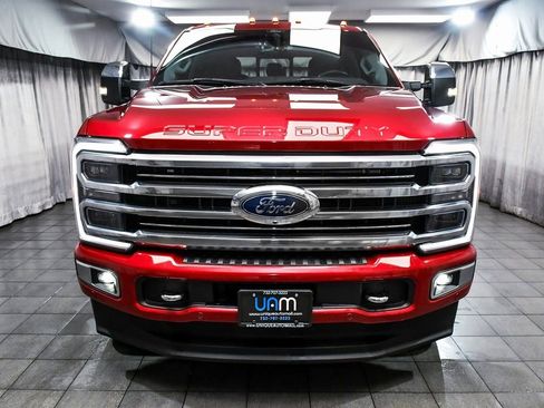 Used 2024 Ford F250 Limited image 2