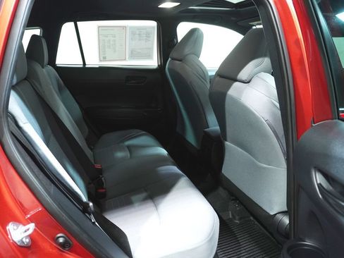 Used 2025 Toyota Corolla Cross AWD Hybrid w/ Moonroof Package image 14