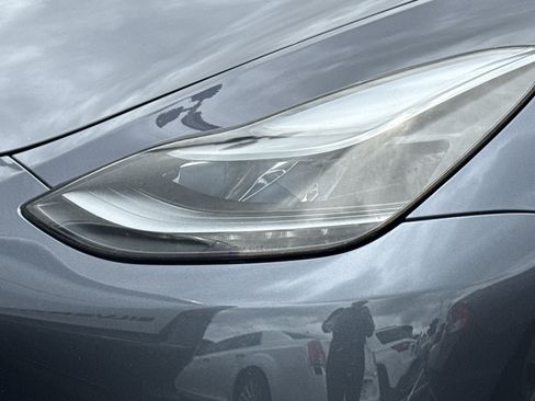 Used 2023 Tesla Model Y Performance AWD/4WD image 6