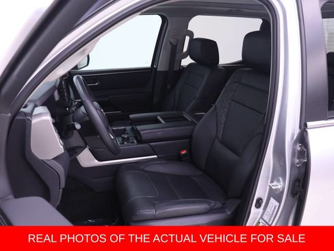 Used 2024 Toyota Tundra Limited w/ Power Package AWD/4WD image 4