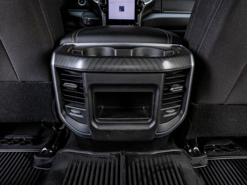 Used 2025 RAM 2500 Big Horn AWD/4WD image 43