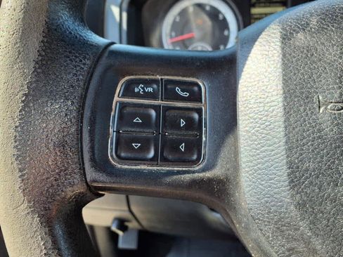 Used 2014 RAM 1500 Express AWD/4WD image 17