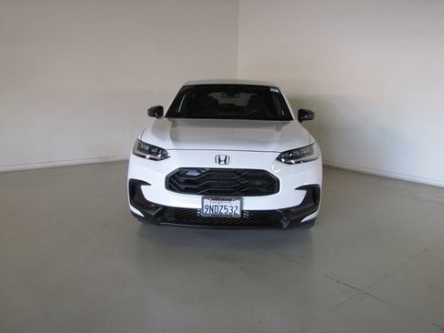 Certified 2024 Honda HR-V Sport image 2