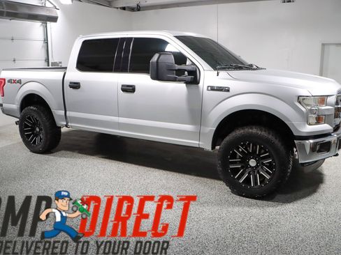 Used 2015 Ford F150 XLT image 6