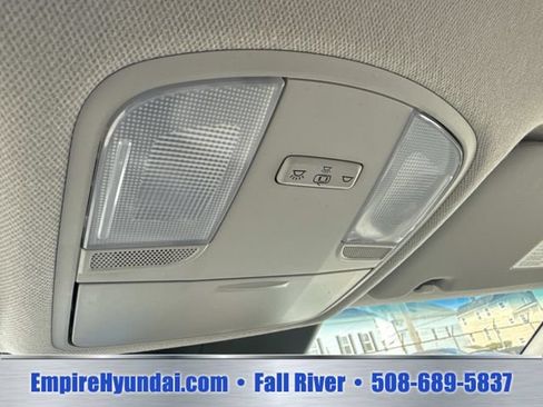 Used 2023 Hyundai Kona SEL AWD/4WD image 27