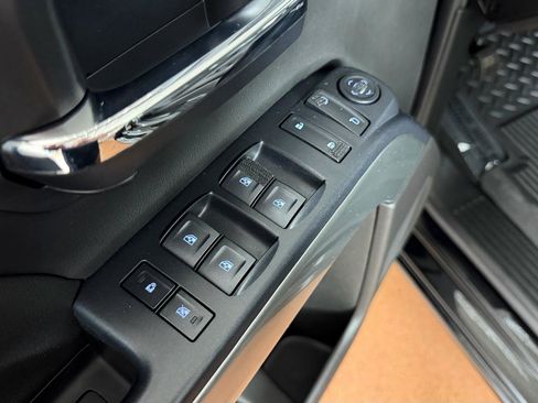 Used 2019 Chevrolet Silverado 1500 LT w/ All Star Edition AWD/4WD image 14