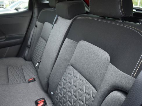 New 2027 Nissan Kicks SV FWD image 43