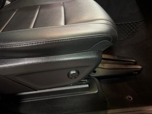 Used 2021 Mercedes-Benz GLS 450 4MATIC image 74