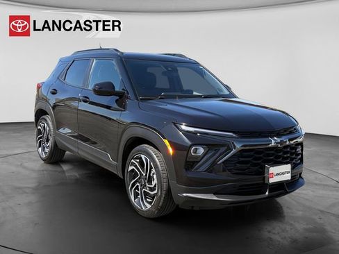 Used 2024 Chevrolet TrailBlazer RS FWD image 1