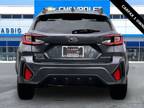 Used 2024 Subaru Crosstrek 2.0i Premium AWD/4WD image 4