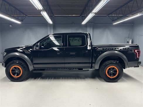 Used 2018 Ford F150 Raptor w/ Equipment Group 802A Luxury AWD/4WD image 5