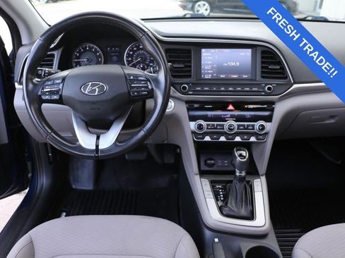 Used 2020 Hyundai Elantra Value Edition w/ Cargo Package (C1) FWD image 16