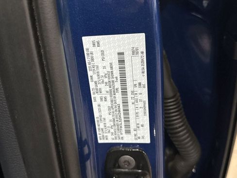 Used 2025 Ford F150 XLT w/ Equipment Group 301A Standard AWD/4WD image 31