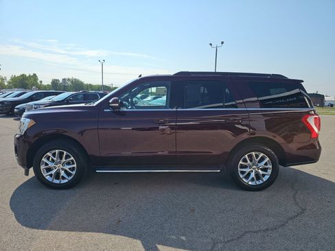 Used 2021 Ford Expedition XLT AWD/4WD image 4