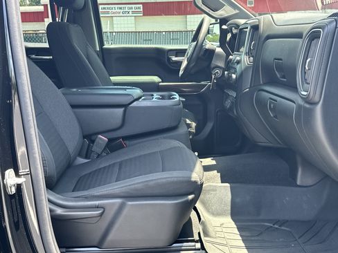 Used 2020 Chevrolet Silverado 1500 LT w/ Trailering Package AWD/4WD image 12