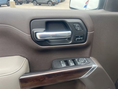 Used 2021 GMC Sierra 1500 SLT w/ SLT Premium Plus Package image 21