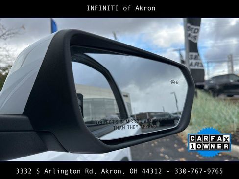 Used 2022 GMC Terrain SLT w/ Tech Package image 27