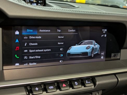 Certified 2022 Porsche 911 Targa 4 GTS image 37