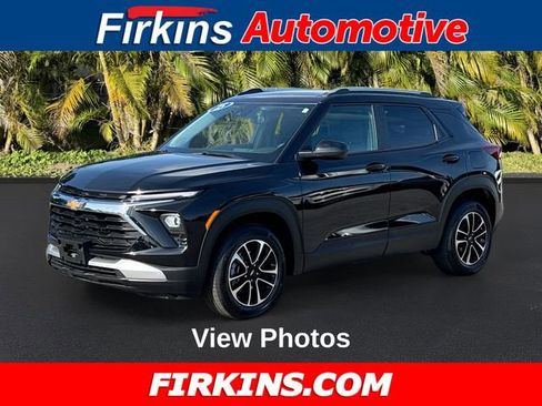 Used 2025 Chevrolet TrailBlazer LT AWD/4WD image 1