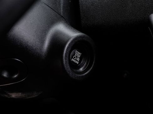 Used 2023 RAM ProMaster 3500 w/ Driver Convenience Group image 17