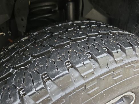 Used 2025 RAM 2500 Laramie image 11