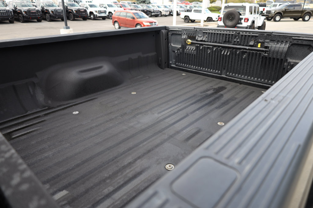 Used 2016 Ford F250 King Ranch w/ FX4 Off-Road Package AWD/4WD image 22