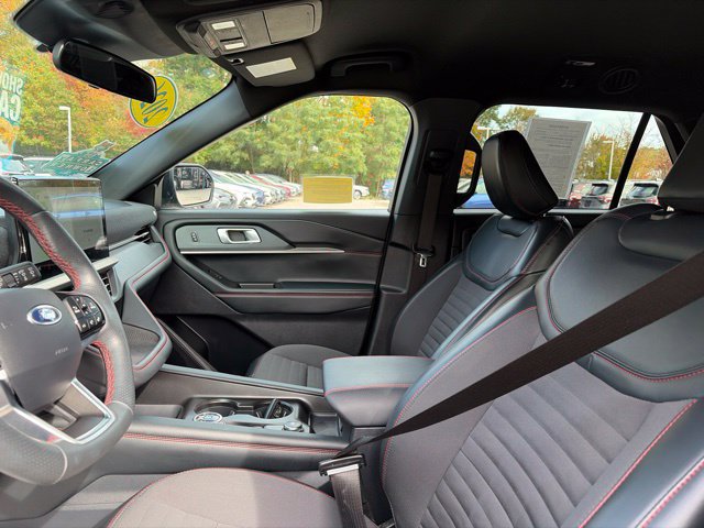 Used 2026 Ford Explorer ST-Line AWD/4WD image 40