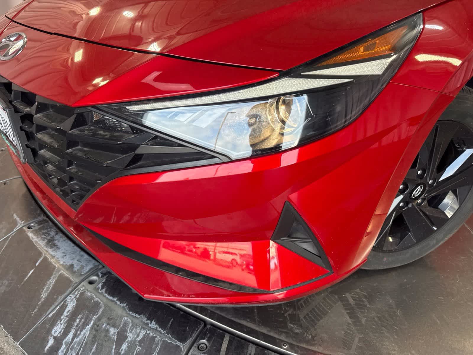 Used 2022 Hyundai Elantra SEL FWD image 9