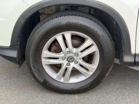 Used 2015 Honda CR-V LX image 28