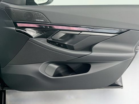New 2027 BMW 530i RWD image 24