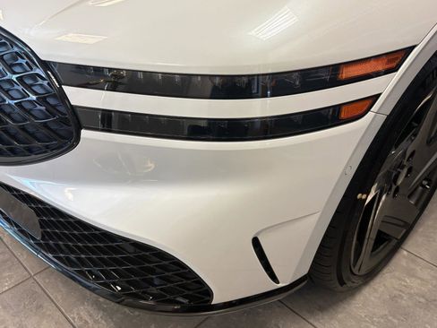 New 2026 Genesis G90 3.5T Prestige image 12