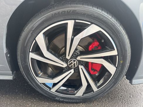 Used 2022 Volkswagen Jetta GLI Autobahn image 28