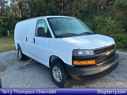 New 2025 Chevrolet Express 2500